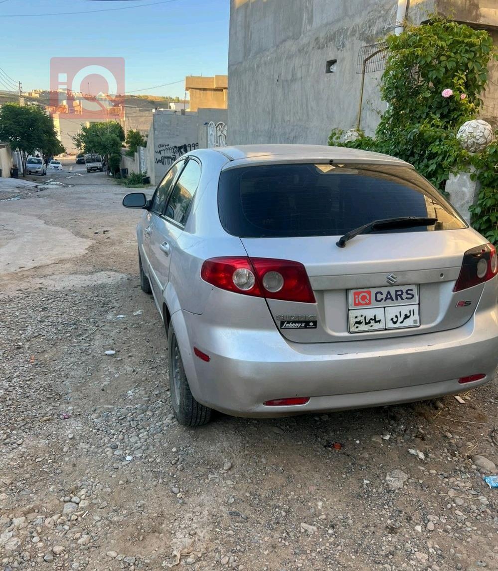 سوزوكي رينو